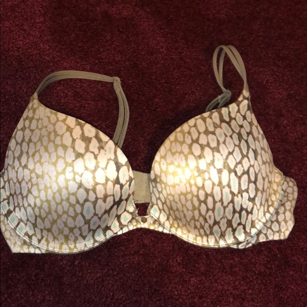Victoria’s Secret push up bra